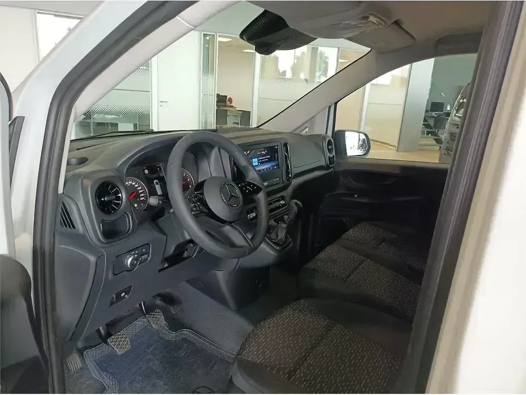 Nieuw Mercedes Vito 102 PK (75 kW) 2025 Wit Van
