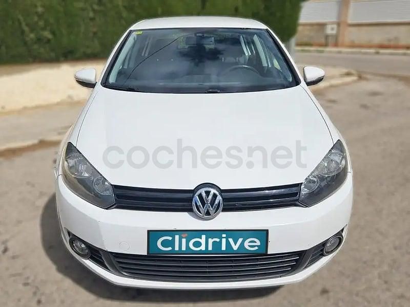 Usado VW Golf VI 105 CV (77 kW) 2011 Blanco Utilitario