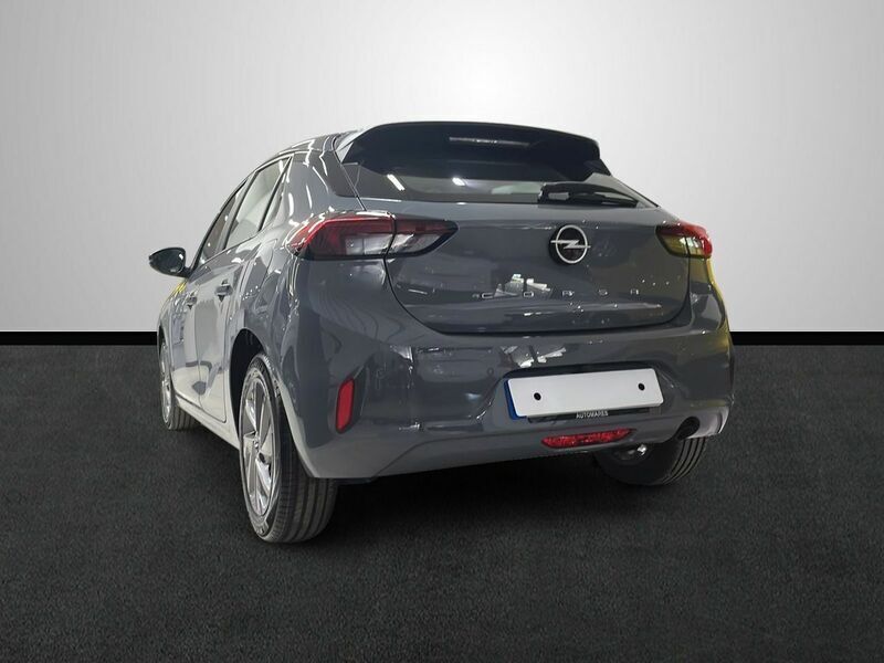 Usado Opel Corsa Edition 100 CV (73 kW) 2024 Gris Utilitario