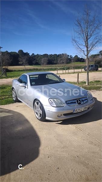 Usado Mercedes SLK230 197 CV (144 kW) 2002 Gris / plata Descapotable