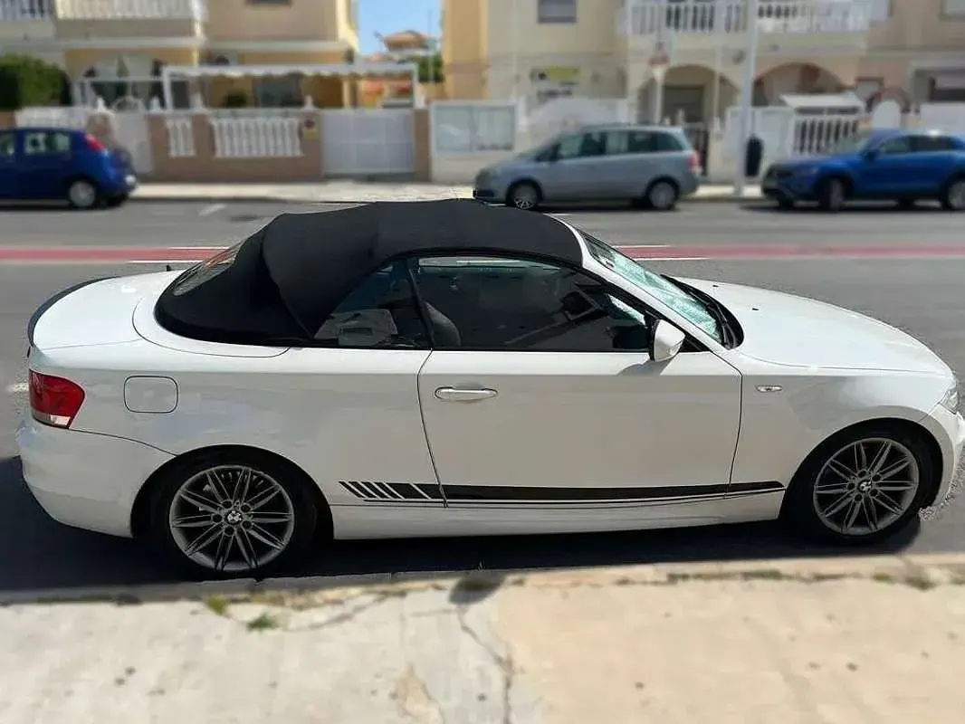 Usado BMW 120 Cabriolet 177 CV (130 kW) 2012 Blanco Descapotable