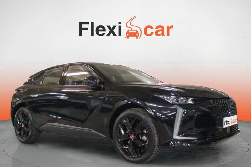 Negro Usado 2023 DS Automobiles DS4 Performance Berlina | 24.290 € (Super precio) - Imagen 1/4