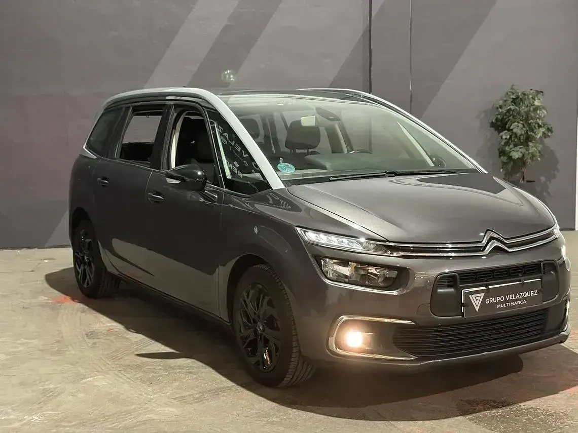 Usado Citroën C4 130 CV (95 kW) 2021 Gris Monovolumen