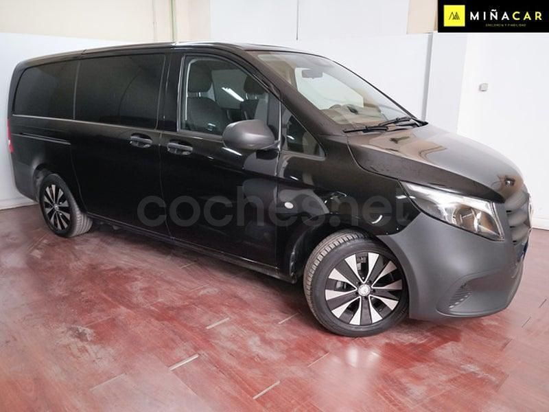 Usado Mercedes Vito 136 CV (100 kW) 2025 Negro Van