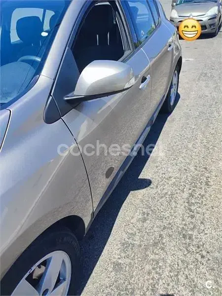 Usado Renault Mégane Expression 105 CV (77 kW) 2009 Beige Berlina