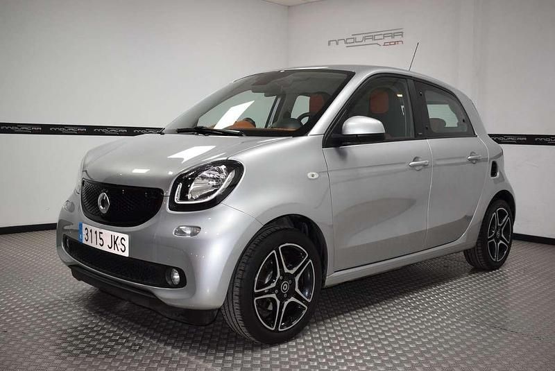 Gris Usado 2016 Smart ForFour Passion Utilitario | 7800 € (Precio justo) - Imagen 1/4