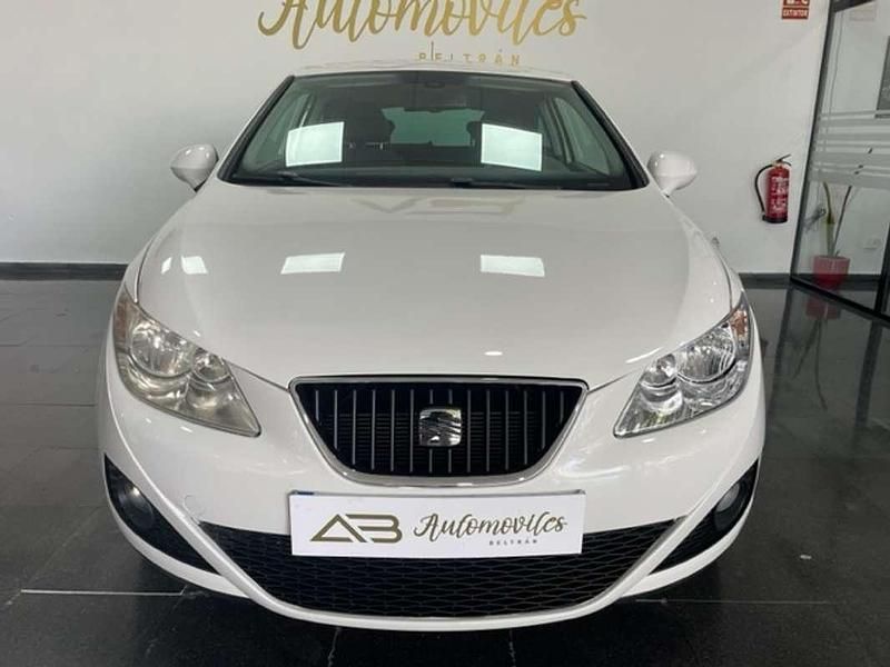 Usado Seat Ibiza Copa 86 CV (63 kW) 2011 Blanco Utilitario