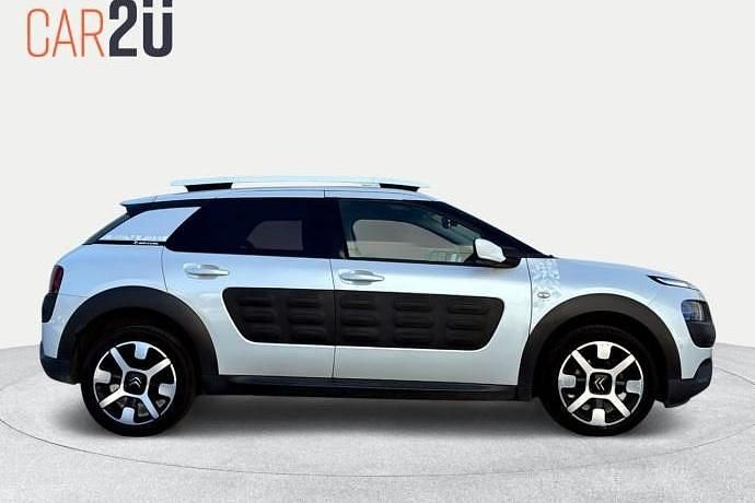 Usado Citroën C4 Cactus Rip Curl 110 CV (80 kW) 2017 Utilitario