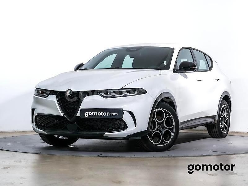 Blanco Usado 2024 Alfa Romeo Tonale Sprint SUV | 26.990 € (Precio justo) - Imagen 1/4