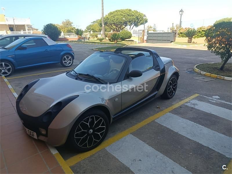Gris / plata Usado 2003 Smart Roadster Descapotable | 8200 € - Imagen 1/4