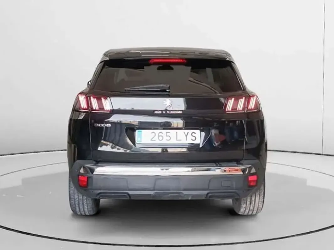 Usado Peugeot 3008 Allure 131 CV (96 kW) 2022 Negro SUV