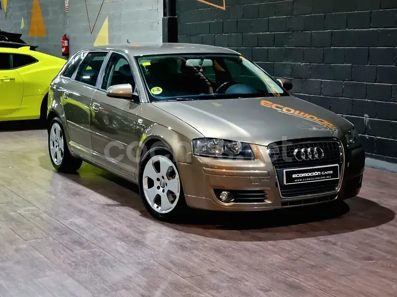 Usado Audi A3 Sportback Ambiente 140 CV (102 kW) 2007 Marrón Utilitario