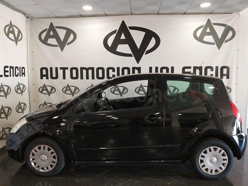 Käytetty Citroën C2 61 HP (44 kW) 2004 Musta Viistoperä