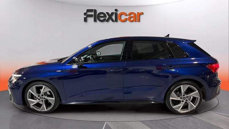 Usado Audi A3 Premium 150 CV (110 kW) 2023 Azul Berlina