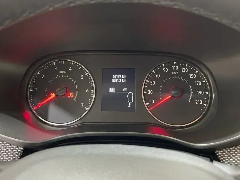 Usado Dacia Sandero Comfort 100 CV (73 kW) 2021 Rojo Berlina
