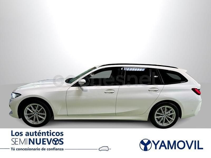 Usado BMW 318 Shadowline 150 CV (110 kW) 2023 Blanco Familiar