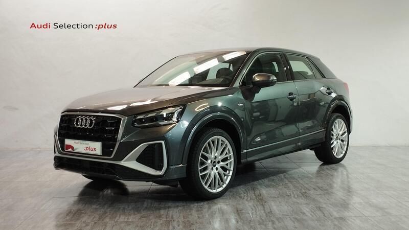 Gris Usado 2024 Audi Q2 Ambiente SUV | 35.900 € (Caro) - Imagen 1/4