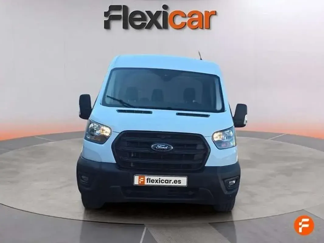 Käytetty Ford Transit 131 HP (96 kW) 2023 Valkoinen Van