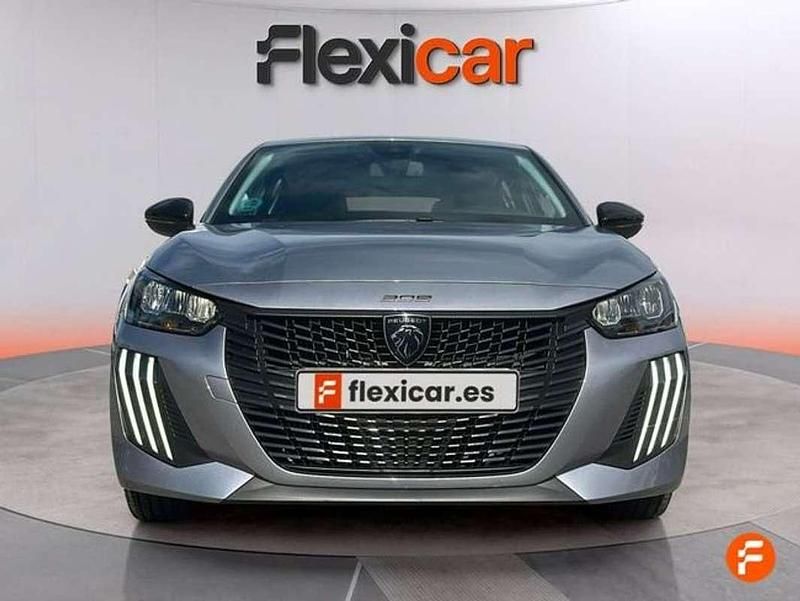 Usado Peugeot 208 Allure 102 CV (75 kW) 2024 Gris Utilitario