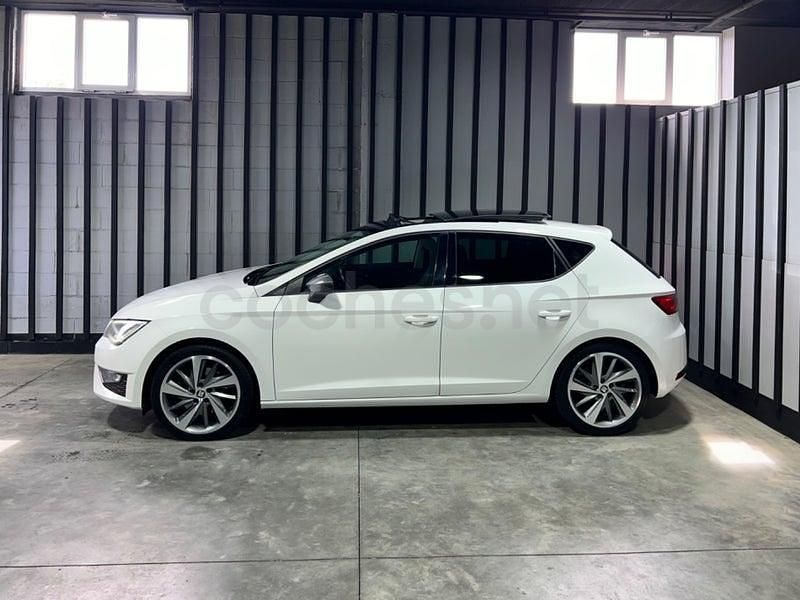 Usado Seat Leon FR 184 CV (135 kW) 2015 Blanco Berlina