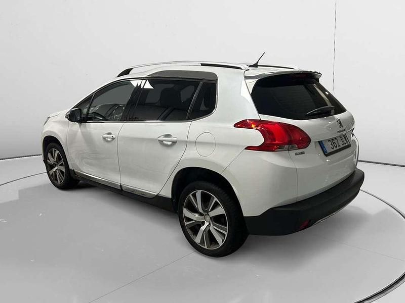 Usado Peugeot 2008 Allure 99 CV (72 kW) 2016 Blanco SUV