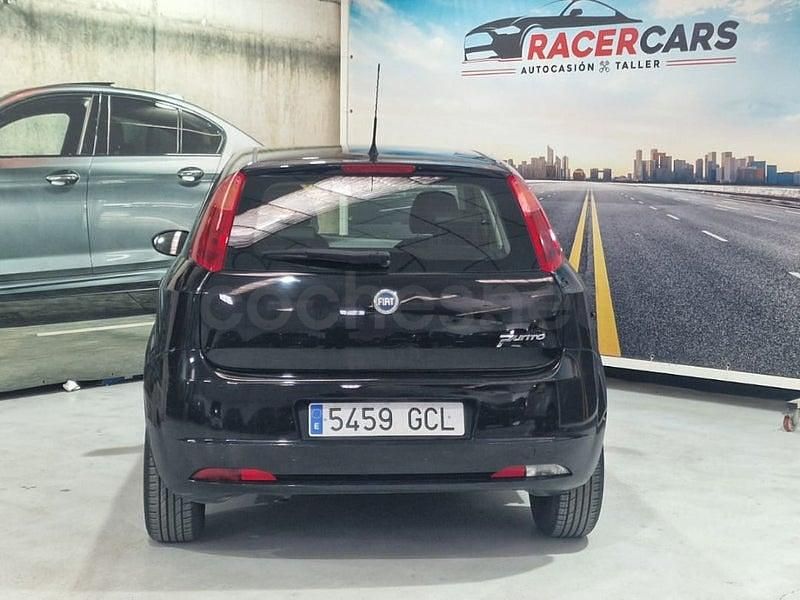 Usado Fiat Grande Punto Sport 95 CV (69 kW) 2008 Negro Utilitario