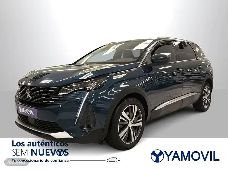 Usado Peugeot 5008 Allure 130 CV (95 kW) 2021 Azul Monovolumen