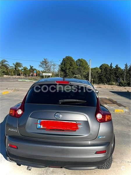 Usado Nissan Juke Premium Edition 110 CV (80 kW) 2011 Gris / plata SUV
