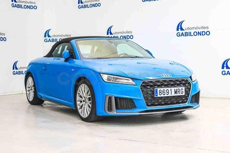 Usado Audi TT S-Line 197 CV (144 kW) 2019 Azul Descapotable