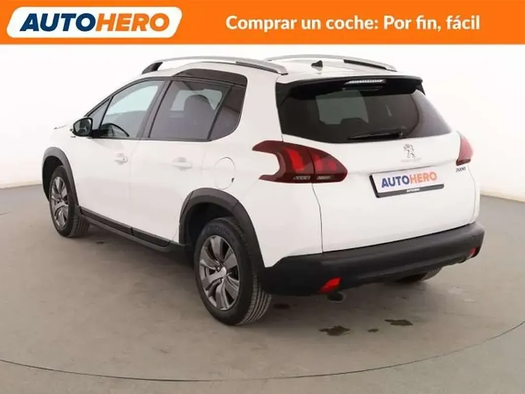 Usado Peugeot 2008 Signature Sky 82 CV (60 kW) 2019 Blanco SUV