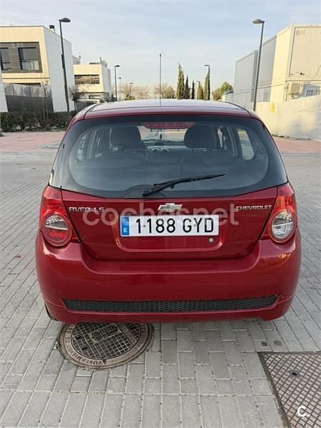 Usado Chevrolet Aveo LS 101 CV (74 kW) 2010 Rojo Berlina