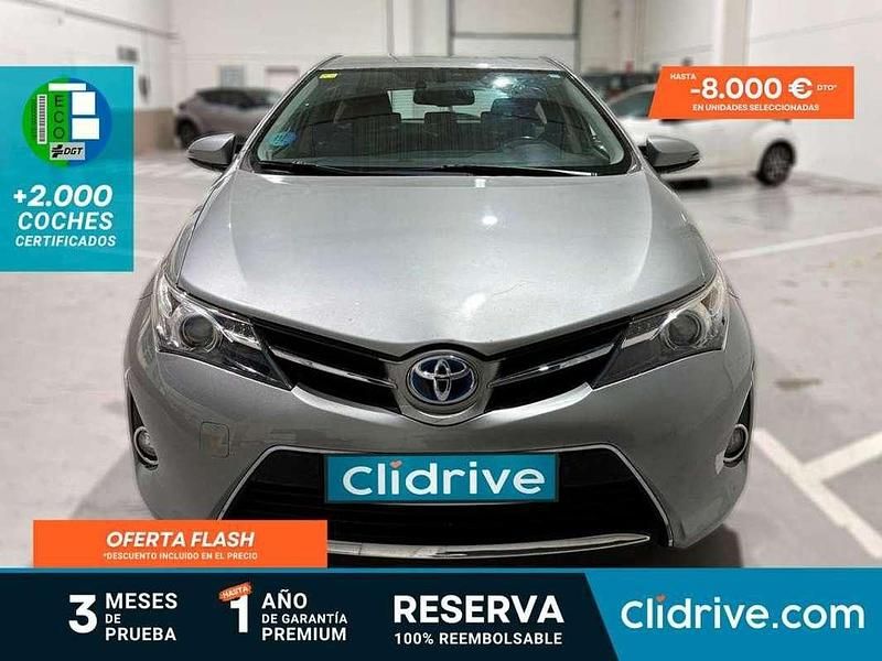 Gris Usado 2013 Toyota Auris Hybrid Advance Utilitario | 7690 € (Super precio) - Imagen 1/4