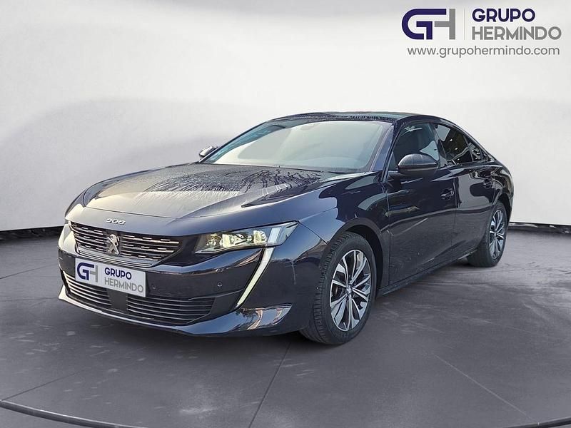 Usado Peugeot 508 Allure 130 CV (95 kW) 2022 Azul Berlina