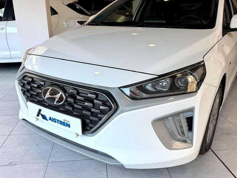 Usado Hyundai Ioniq 141 CV (103 kW) 2020 Blanco Utilitario