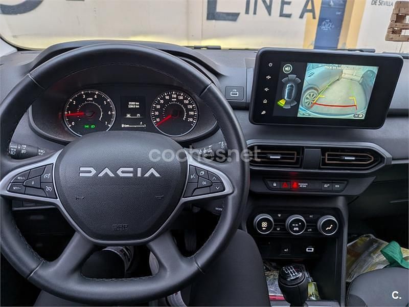 Usado Dacia Jogger Extreme 100 CV (73 kW) 2023 Blanco Monovolumen