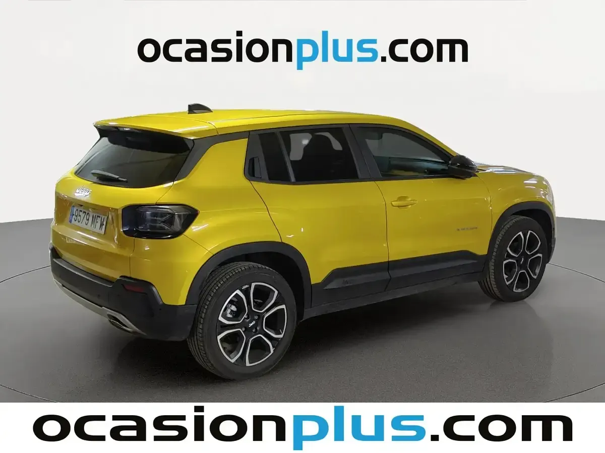 Usado Jeep Avenger Summit 100 CV (73 kW) 2023 Amarillo SUV