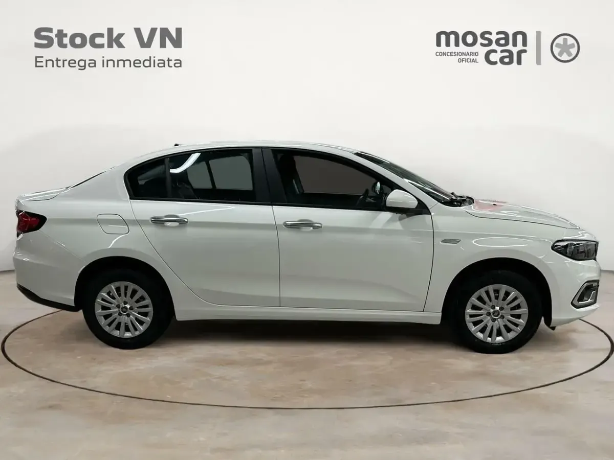 Novo Fiat Tipo 130 HP (95 kW) 2025 Branco Sedan