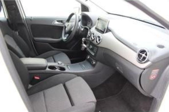 Usado Mercedes B220 Executive 170 CV (125 kW) 2017 Monovolumen