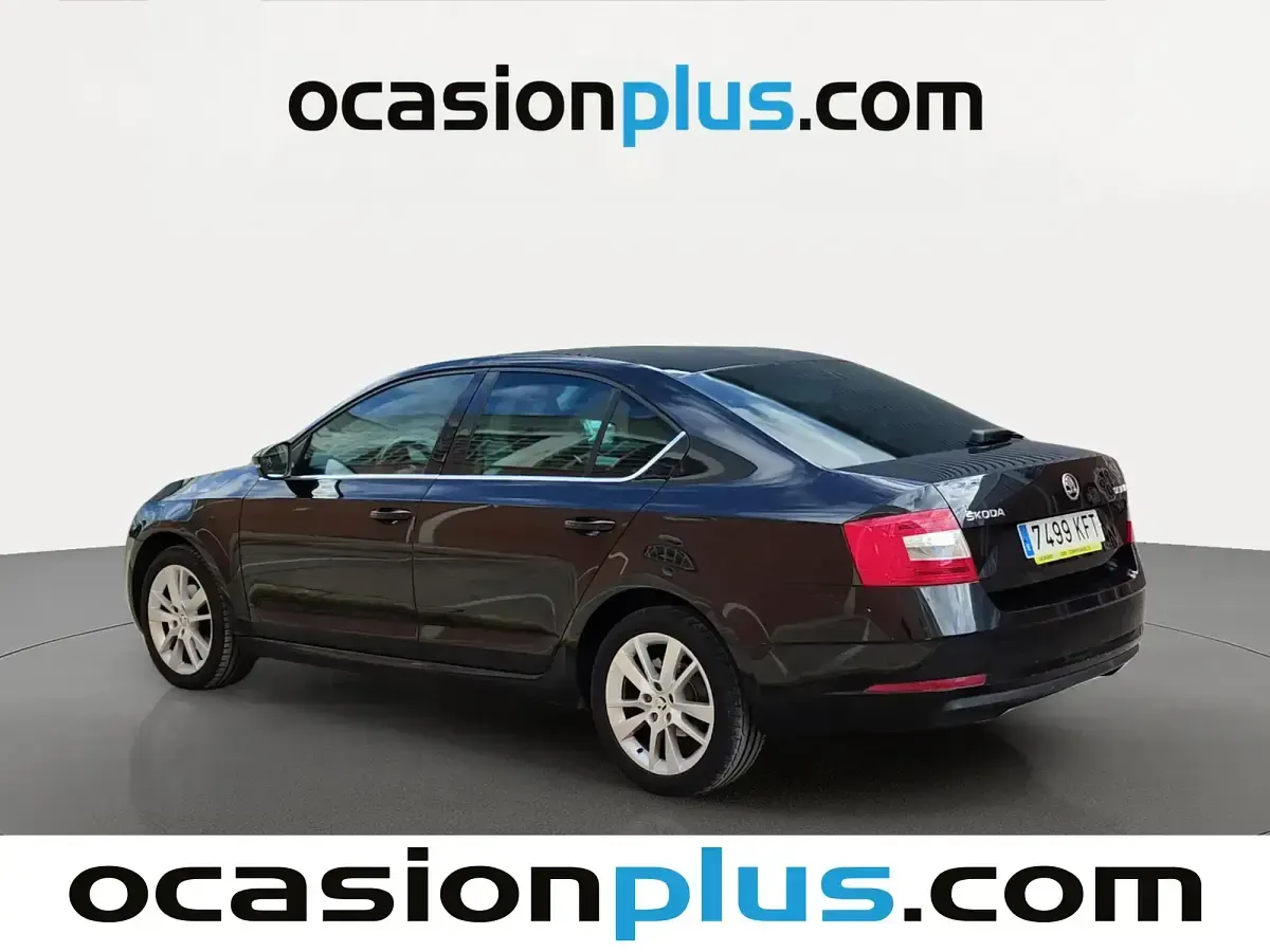 Usado Skoda Octavia 150 CV (110 kW) 2017 Negro Berlina