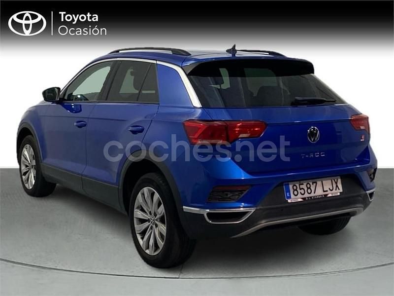 Usado VW T-Roc Advance 115 CV (84 kW) 2020 Azul SUV