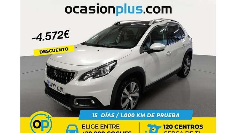 Usado Peugeot 2008 Allure 120 CV (88 kW) 2018 Blanco SUV