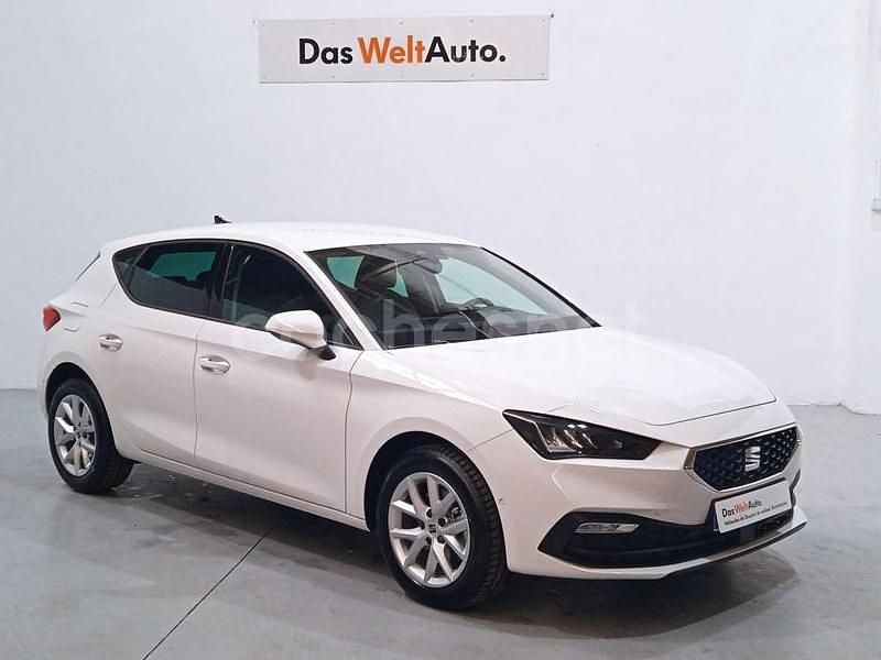 Blanco Usado 2024 Seat Leon Style Berlina | 21.990 € (Super precio) - Imagen 1/4