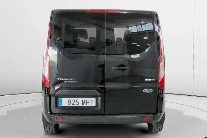 Usado Ford Transit Trend 130 CV (95 kW) 2023 Familiar