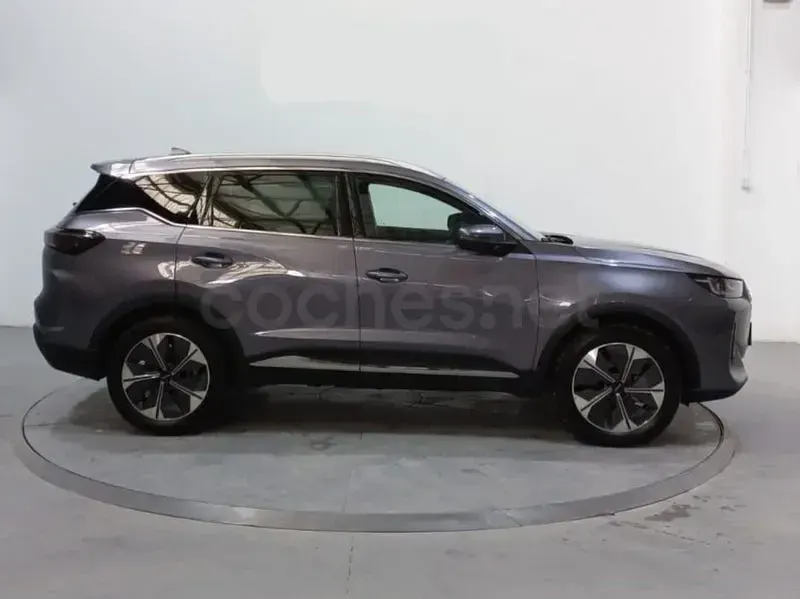 Usado Ebro s700 Luxury 147 CV (108 kW) 2025 Gris / plata SUV