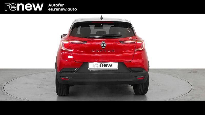 Usado Renault Captur Techno 101 CV (74 kW) 2025 Rojo SUV