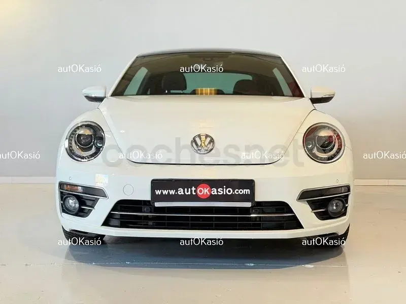 Usado VW Beetle Design 105 CV (77 kW) 2016 Blanco Utilitario