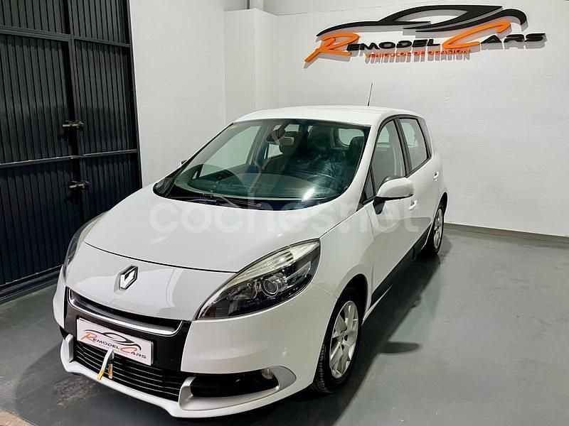 Blanco Usado 2013 Renault Scénic III Expression Monovolumen | 4850 € (Precio justo) - Imagen 1/4