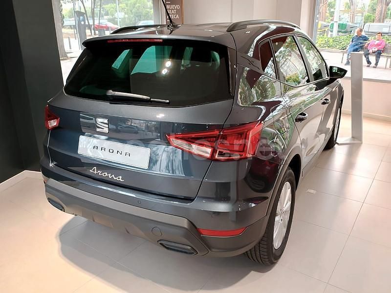 Nuevo Seat Arona Style 115 CV (84 kW) 2025 Gris / plata SUV
