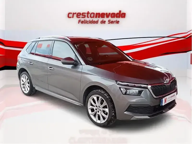 Usado Skoda Kamiq Style 150 CV (110 kW) 2023 Gris SUV
