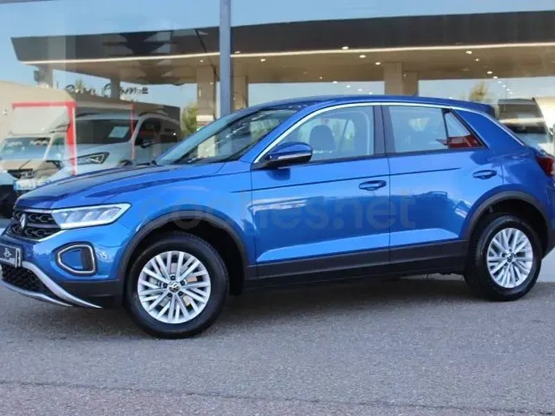 Usado VW T-Roc Sport 116 CV (85 kW) 2023 Azul SUV